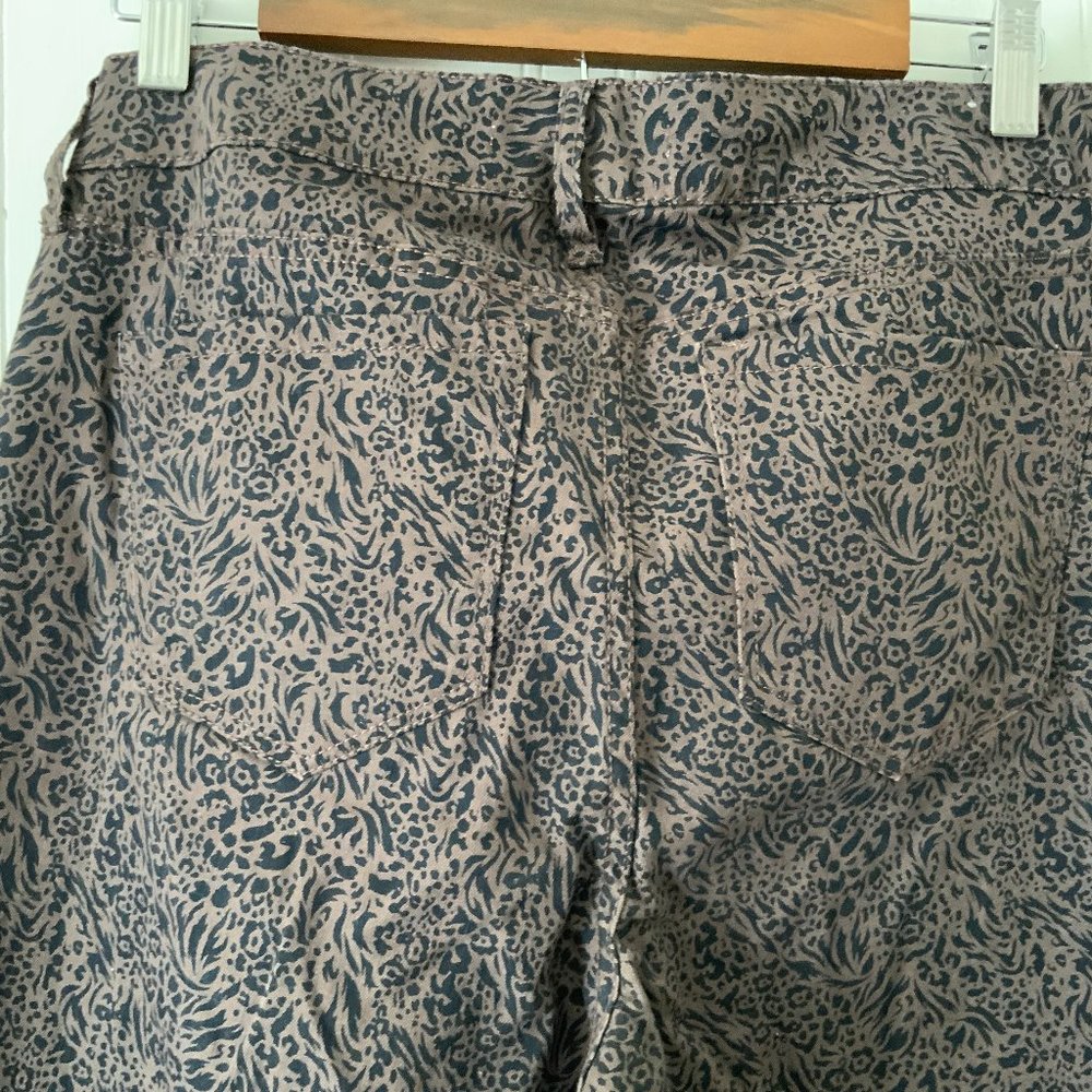 Code Bleu Pants - Picture 4 of 5